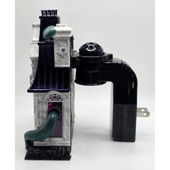 Bath Body Works CHATEAU TRI-PROJECTOR Wallflower Fragrance Plug-In Halloween NEW - Picture 3 of 3